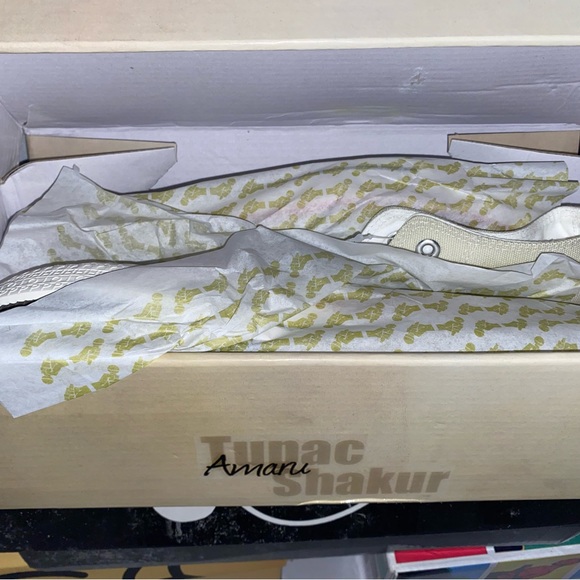 Tupac Shoes - Picture 8 of 16